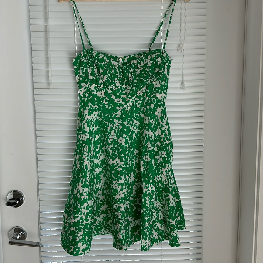 Dress - Picture 3 of 11